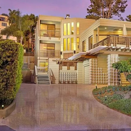 Buy this 4 bed house on 12905 Via Grimaldi in San Diego, CA 92014