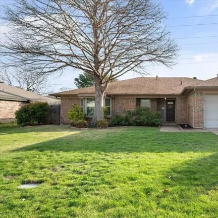 Buy this 3 bed house on 2096 Northglen Drive in Hurst, TX 76054