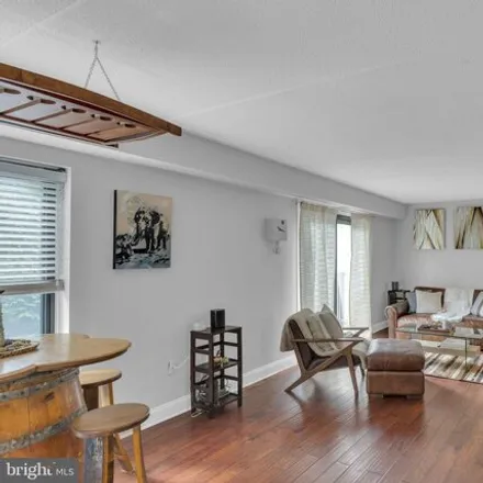 Image 1 - 382 West Montgomery Avenue, Haverford, Lower Merion Township, PA 19041, USA - Condo for sale