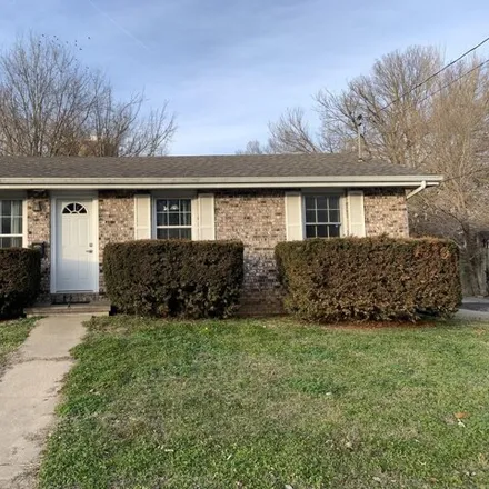 Buy this 2 bed house on 433 West Page Street in Springfield, MO 65806