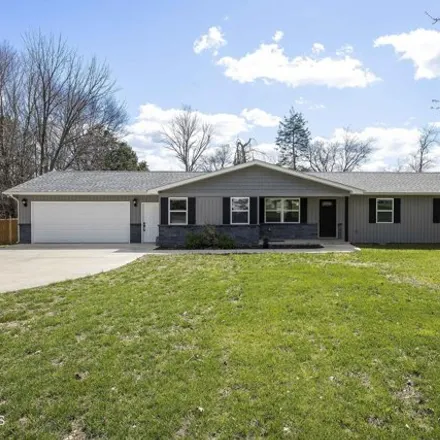 Buy this 4 bed house on 125 Cherokee Circle in Monroe County, TN 37354