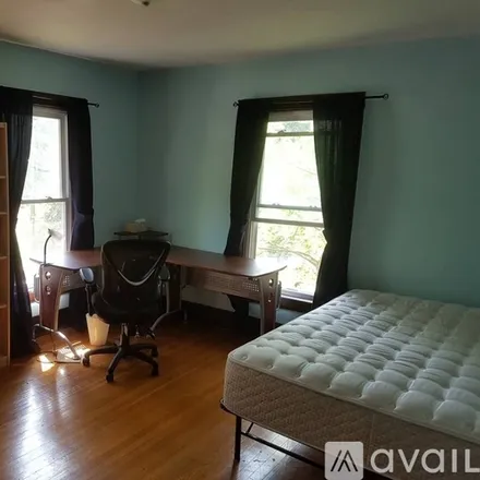 Rent this 3 bed apartment on 122 Delaware Avenue