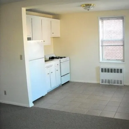 Image 3 - 39 Glenbrook Rd Apt 4j, Stamford, Connecticut, 06902 - Condo for rent