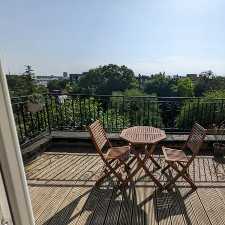 Image 8 - 99 Hamilton Terrace, London, NW8 9QY, United Kingdom - Room for rent