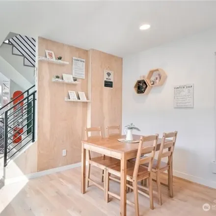 Image 7 - 2444 55th Ave Sw, Seattle, Washington, 98116 - Townhouse for sale