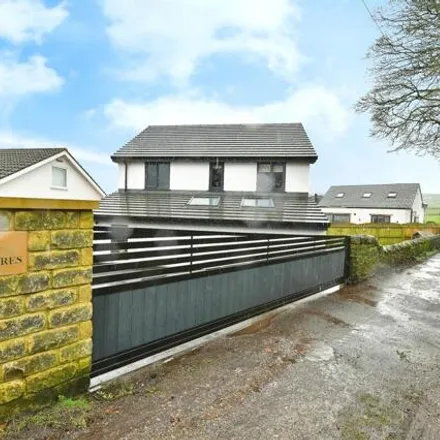 Buy this 4 bed house on Derwent Avenue in Wilsden, BD15 0LY