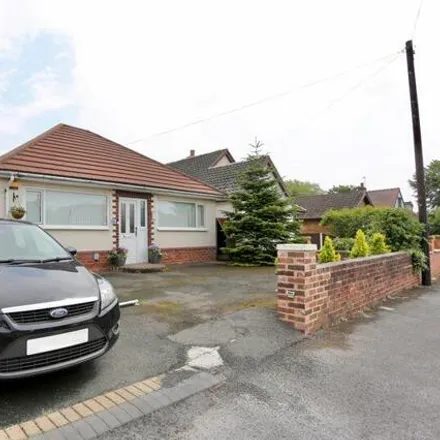 Image 2 - Meadow Crescent, Blackpool, FY6 7QX, United Kingdom - House for sale