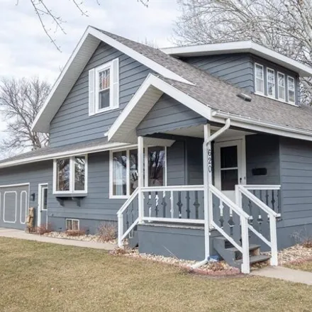 Image 1 - 422 Chicago Avenue North, Madison, SD 57042, USA - House for sale