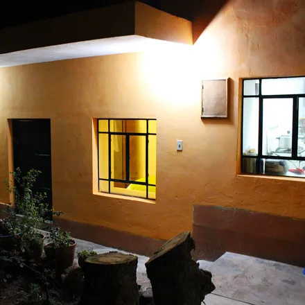 Rent this 4 bed house on Cusco in Urbanización Tahuantinsuyo, PE