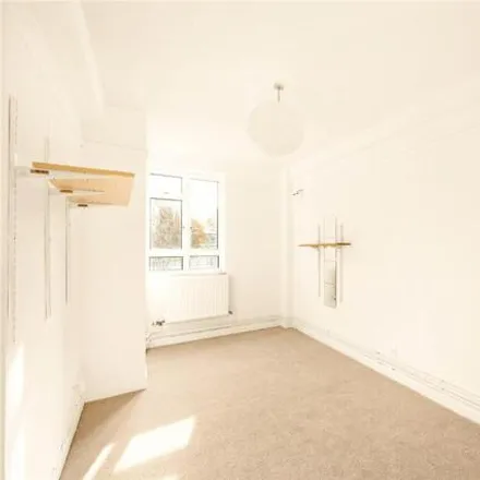 Image 4 - Primrose Hill Court, King Henry's Road, Primrose Hill, London, NW3 3QT, United Kingdom - Apartment for sale