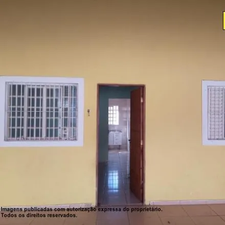 Buy this 2 bed house on C.E.I. 95 - Jornalista Ângela Martins Vieira in Rua Antonieta Mentone Zaccariotto 55, Jardim Califórnia