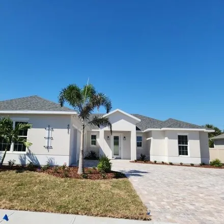 Buy this 3 bed house on 4351 Negal Circle in Melbourne, FL 32901