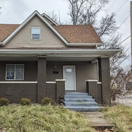 Buy this studio house on 501 North Tacoma Avenue in Indianapolis, IN 46201