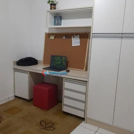 Buy this studio apartment on Rua Adolfo Berto de Oliveira in Loteamento Jardim Santa Maria, Sumaré - SP