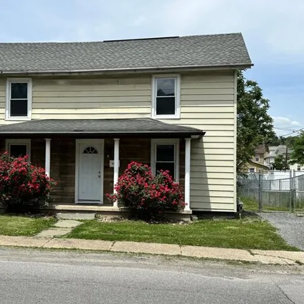 Buy this 3 bed house on 2216 West 3rd Street in Williamsport, PA 17701