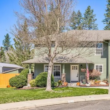 Buy this 4 bed house on 1298 Southeast Allenwood Drive in Grants Pass, OR 97527