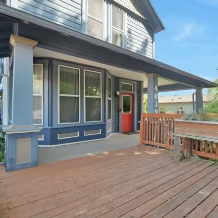 Buy this 2 bed house on 4029 Southeast Taylor Street in Portland, OR 97214