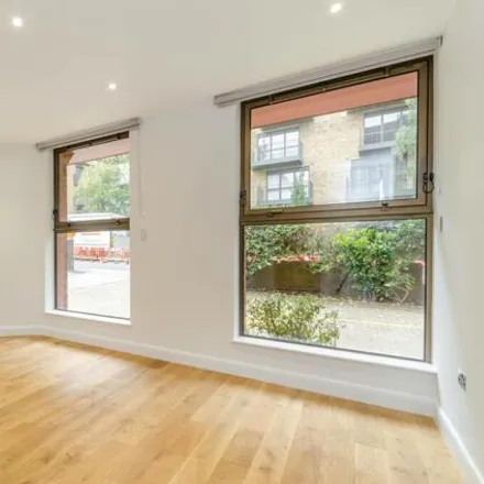 Rent this studio apartment on Bank House in St John's Road, Greenhill
