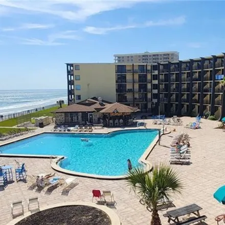 Buy this 1 bed condo on Hawaiian Inn Beach Resort in South Atlantic Avenue, Daytona Beach