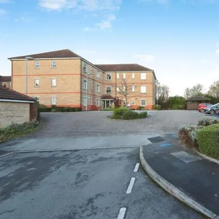 Image 2 - Oxclose Park Gardens, Sheffield, S20 8GR, United Kingdom - Apartment for sale