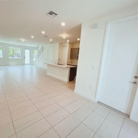 Image 3 - 10449 Northwest 66th Street, Doral, FL 33178, USA - Townhouse for rent