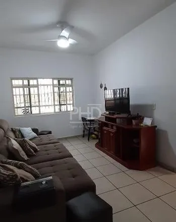 Buy this 3 bed house on Rua Max Mangels Sênior in Planalto, São Bernardo do Campo - SP