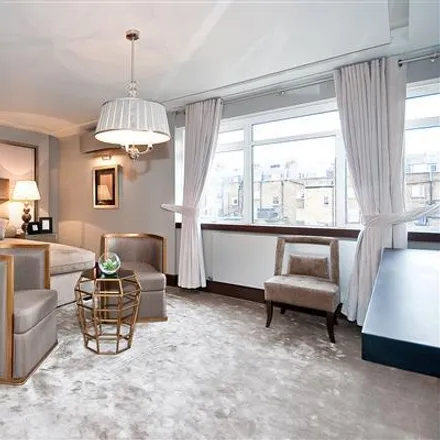 Image 7 - Chelwood House, 15-25 Gloucester Square, London, W2 2SY, United Kingdom - Apartment for sale