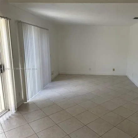 Image 2 - 1476 Springside Drive, Weston, FL 33326, USA - Townhouse for rent