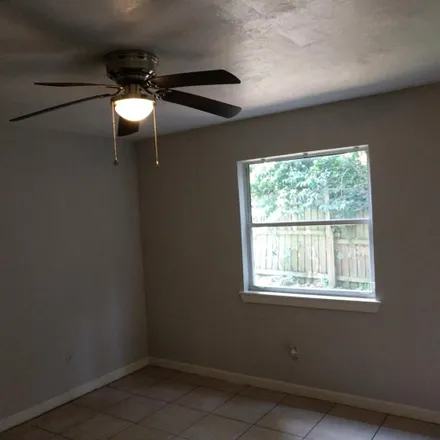 Image 2 - 1640 Pepper Drive, Tallahassee, FL 32304, USA - Room for rent