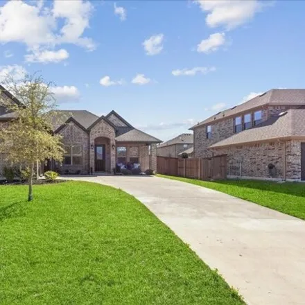 Buy this 3 bed house on 472 Summer Grove Drive in Midlothian, TX 76065