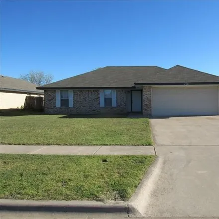 Rent this 4 bed house on 1999 Agate Drive in Killeen, TX 76549