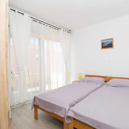 Rent this 2 bed house on 23233 Općina Privlaka