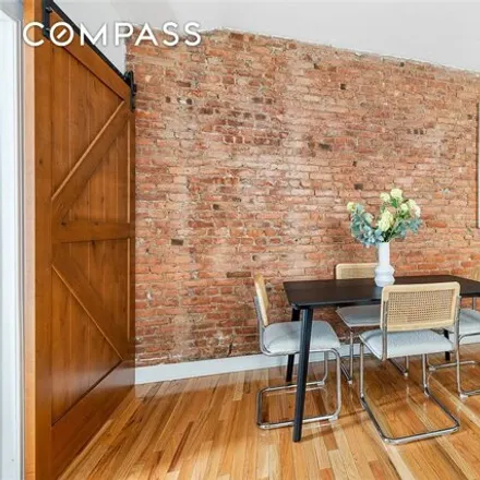 Image 3 - 411 15th Street, New York, NY 11215, USA - Apartment for sale