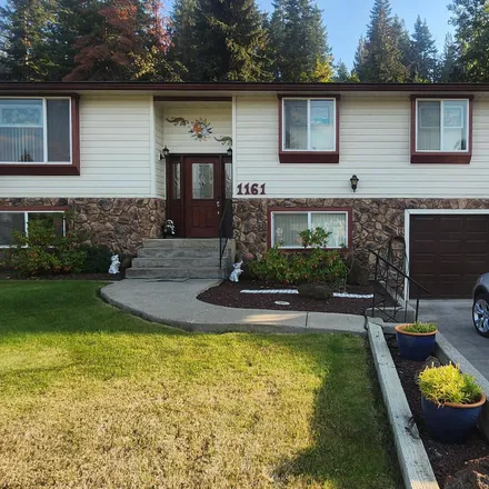 Buy this 5 bed house on 1900 Saint Maries Avenue in Saint Maries, ID 83861