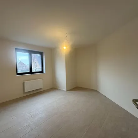 Rent this 2 bed apartment on Rode-Kruisstraat 2 in 9940 Evergem, Belgium