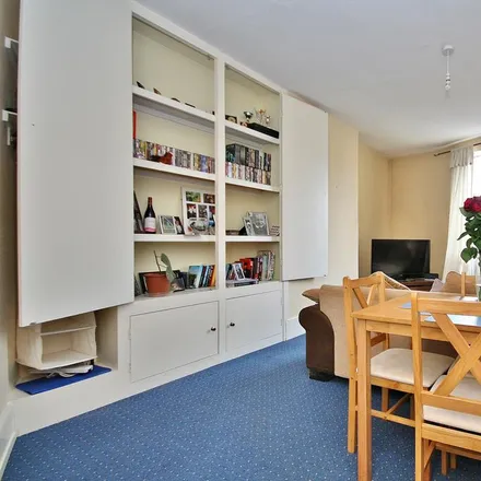 Rent this 2 bed apartment on Queen's Road in Knaphill, GU21 2HH