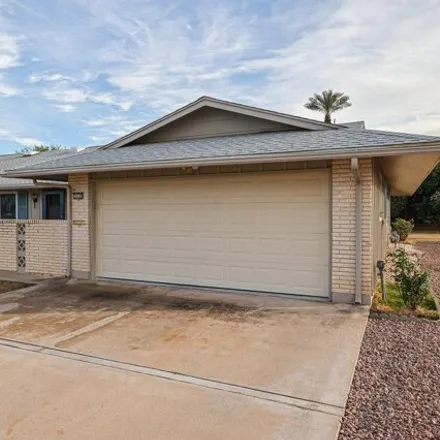 Buy this 2 bed house on 10337 West Kingswood Circle in Sun City CDP, AZ 85351