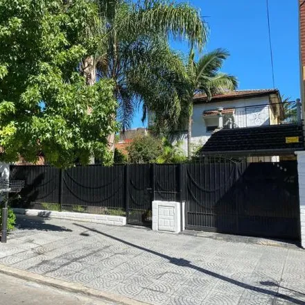 Image 2 - 823 - 17 de Agosto 1649, Partido de Tres de Febrero, B1683 AEV Martín Coronado, Argentina - House for sale