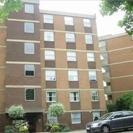 Rent this studio apartment on Woolmead Avenue in London, NW9 7AZ