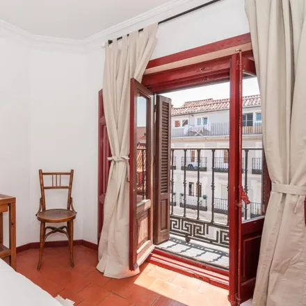 Image 9 - Calle de Coloreros, 2, 28013 Madrid, Spain - Apartment for rent