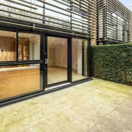 Image 2 - 8 Abercorn Close, London, NW8 9XR, United Kingdom - Apartment for rent