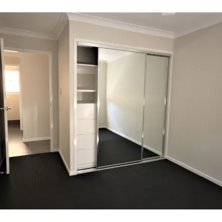 Image 2 - 151 Conte Circuit, Augustine Heights QLD 4300, Australia - Apartment for rent