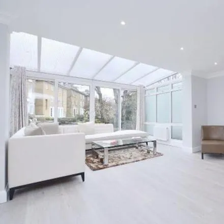 Image 2 - St John's Lodge, Harley Road, London, NW3 3BX, United Kingdom - Townhouse for rent
