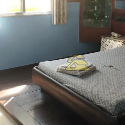Buy this 89 bed apartment on Avenida Getulio de Moura in Santos Dumont, Nilópolis - RJ