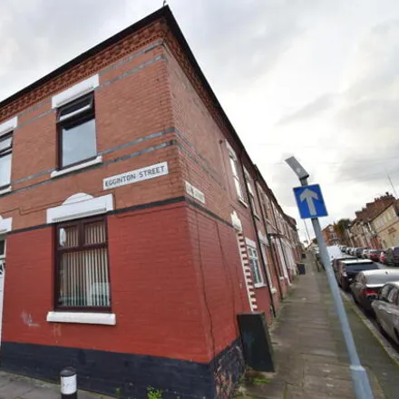 Buy this 4 bed townhouse on Egginton Street in Leicester, LE5 5BE