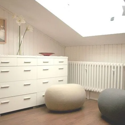 Rent this 1 bed apartment on Bundesministerium für wirtschaftliche Zusammenarbeit und Entwicklung in Dahlmannstraße 4, 53113 Bonn