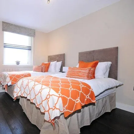 Image 3 - Boydell Court, London, NW8 6NH, United Kingdom - Apartment for rent