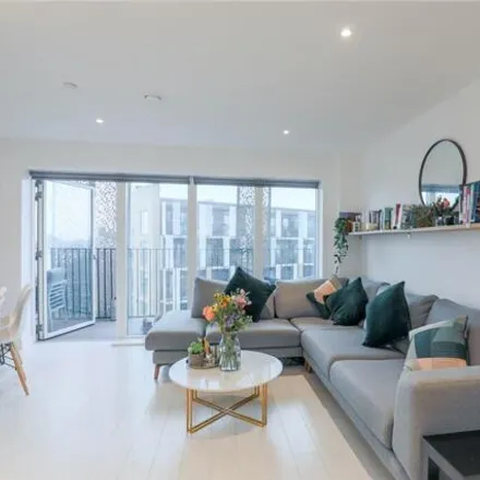 Buy this 1 bed apartment on 3 Atkins Square in London, E8 1FP