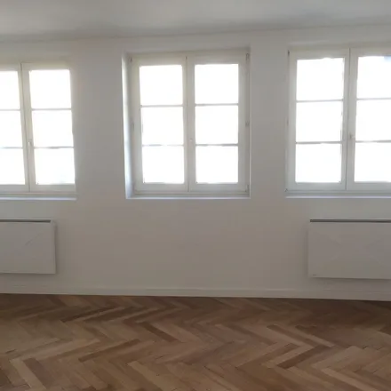 Rent this 2 bed apartment on Centre Administratif Ville et Eurométropole de Strasbourg in 1 Parc de l'Étoile, 67076 Strasbourg