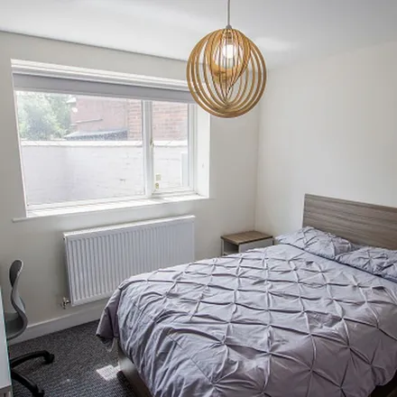 Rent this 5 bed apartment on Midland Street in Cultural Industries, Sheffield